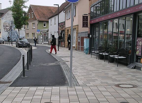 Der renovierte Radweg zwischen Wiesengasse und Biwer-Kreisel