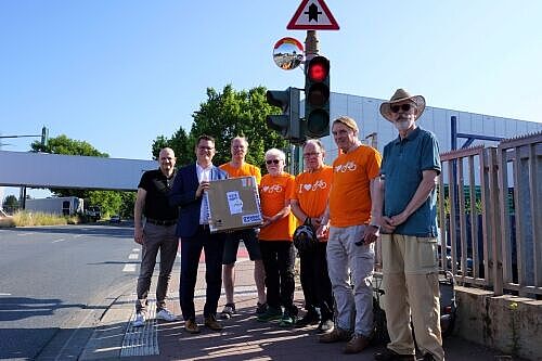 Trixie-Spiegel, Schutz von Personen im toten Winkel  