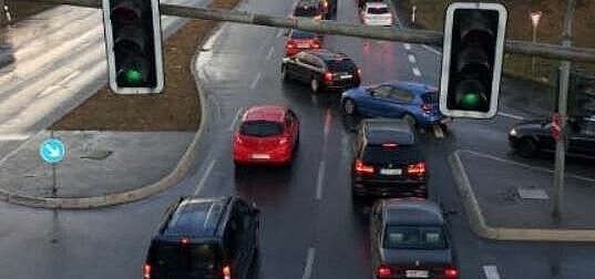 Feierabendstau auf der Nordumgehung im März 2018