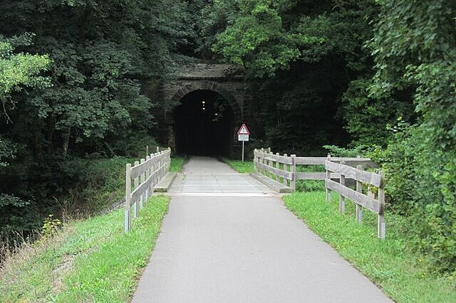 Einer der sechs Tunnel, die Christian und Wiebke durchquerten